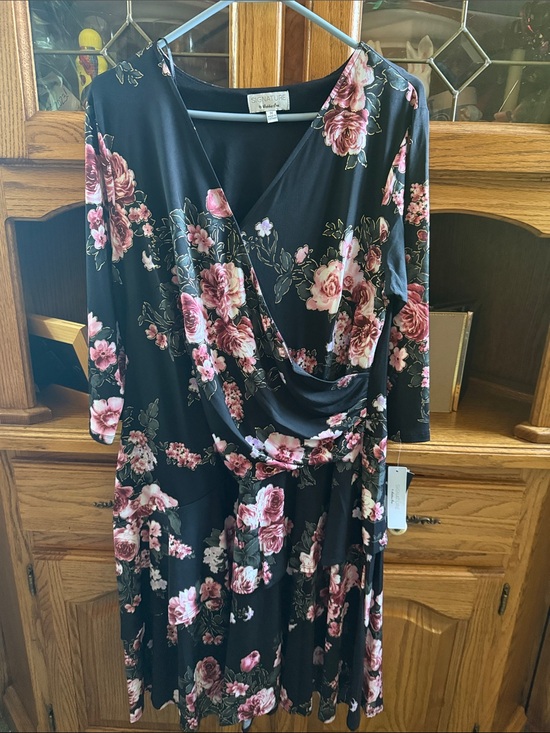 Signature Dresses & Skirts - Signature by Robbie Bee Black Floral Wrap-Style LS Dress  NWT size 1X